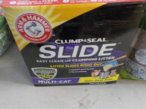 Arm and Hammer and Vibrant Life Cat...