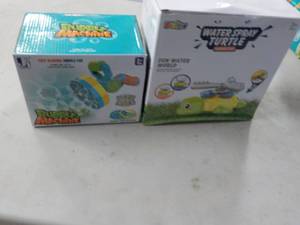 Bubble Machine and Waterspray Turtl...
