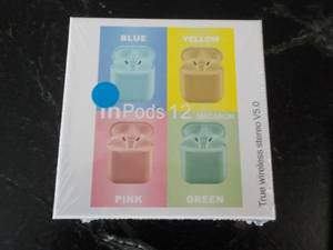 True Wireless Stereo in Pods in Blu...