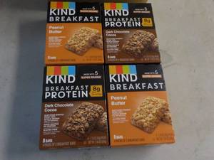 Case of 32 KIND Breakfast Protein B...