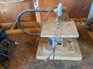 lot 8 image: Electric BVI Jigsaw See Photos...