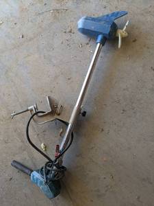 lot 40 image: Electra Pal Trolling Motor with Mou...