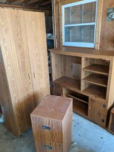 lot 52 image: Vintage Entertainment Center 50.5 ...
