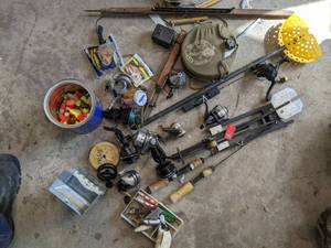 lot 81 image: Vintage Fishing Lures, Ice Fishing ...
