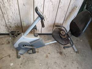 lot 89 image: Weslo Pursuit G 3.1 Exercise Bike, ...