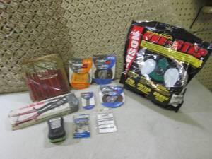 lot 21 image: (BS) Roto Zip Blades, Rivet Gun, P9...