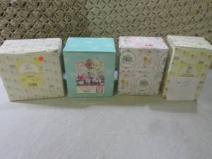 lot 114 image: (BS) Precious Moments Porcelain Fig...