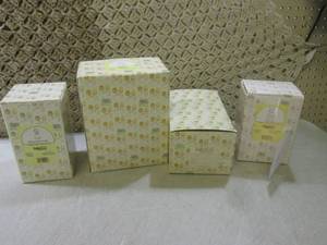 lot 123 image: (F-0) Precious Moments Porcelain Fi...