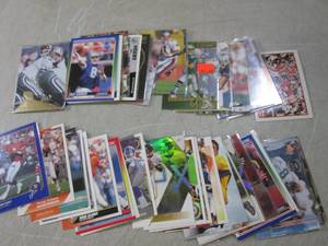 lot 177 image: (BSB) 10 Troy Aikman 10 Drew Bledso...