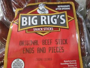 lot 252 image: (B-2) 5 Packs Original Beef Stick E...