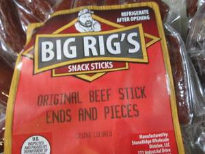 lot 254 image: (B-2) 5 Packs Original Beef Stick E...