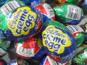lot 269 image: (B-2) 36 Cadbury Creme Eggs Past Da...