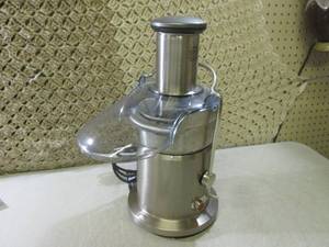 lot 274 image: (D-3) Breville 800JEXL Juice Founta...