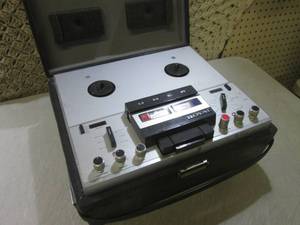 lot 280 image: (D-2) Uher Royal Reel to Reel Tape ...