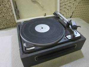 lot 285 image: (D-3) Dual 1010 Portable Turntable ...
