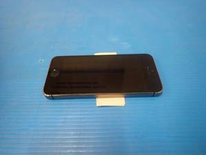 lot 74 image: Apple&nbspiPhone 5s A1533  16GB of Storage  AT&ampT Carrier  no charger