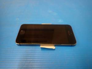 lot 76 image: Apple&nbspiPhone 5s A1533  32GB of storage  AT&ampT carrier  no charger
