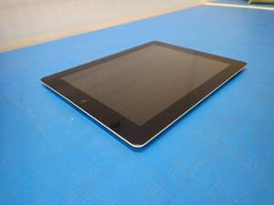 lot 92 image: Apple&nbspiPad 2nd Gen A1395  16GB of storage  no charger