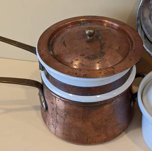 lot 39 image: Baking and Cooking Essentials