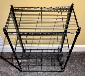 lot 70 image: Small Metal Storage Shelf