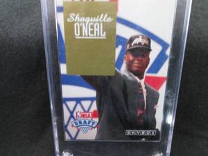 1993 Sky Box Shaquille ONeal Rooki...