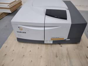 lot 3 image: Varian Model 640-IR FT-IR Spectrome...