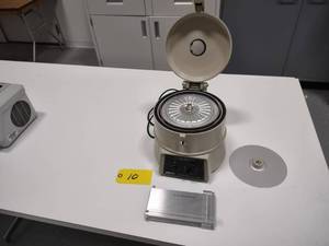 lot 10 image: Unico Model C-Mh30 Micro Hematocrit...