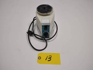 lot 13 image: Thermolyne Type 37615 Mixer...