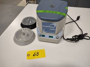 lot 68 image: Spectrafuge 24D Centrifuge, Needs R...