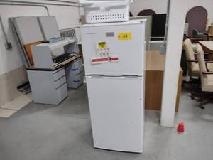 lot 103 image: Frigidaire Refrigerator, Needs Repa...