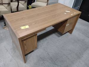 lot 113 image: Office Desk, 63x30...