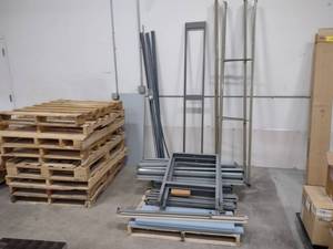 lot 141 image: Assorted Shelving Components...