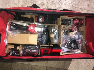 Milwaukee M18 18-Volt Lithium-Ion Cordless Combo Tool Kit (7-Tool) with Two 3.0 Ah Batteries, Charger and Tool Bag