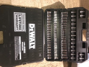 DEWALT Chrome Vanadium Mechanics Tool Set (192-Piece)