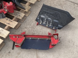 lot 14 image: Pallet Lot Of Exmark Commercial Mower Deck Chutes