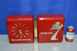 Seagrams 7 Battery operated clock