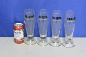 4 heavy base Michelob Golden Draft Glasswear