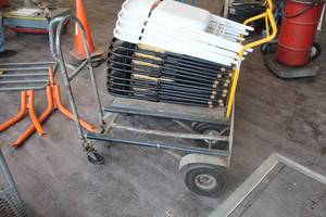 lot 1009 image: 4-wheel Dolly