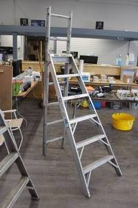 lot 1007 image: Werner 386 Aluminum Combination Ladder 6 Step Ladder 13 Extension