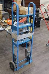 lot 1003 image: 2-wheel Appliance Dolly