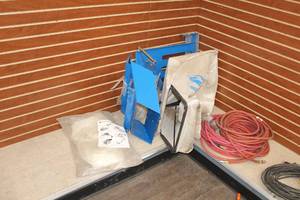 lot 1017 image: BlueBird Bagger System, Extra Bag