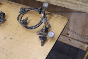 lot 1072 image: Lot of (2) Helium Regulators with Hose