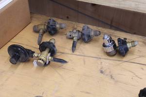 lot 1074 image: Lot of (4) Helium Valve Heads