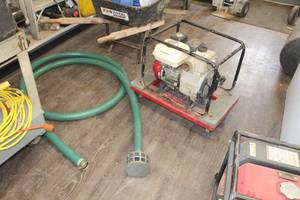 lot 979 image: Tsurumi 2 Gas Pump and Hose EPT3-30HA