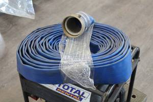 lot 981 image: 3 Hose