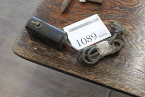 lot 1089 image: Heater Thermostat