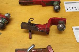 lot 1111 image: Hitch Mount with 2 Ball