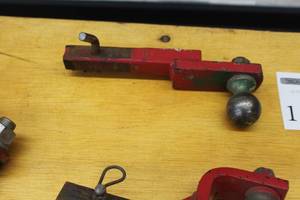 lot 1112 image: Hitch Mount with 2 Ball