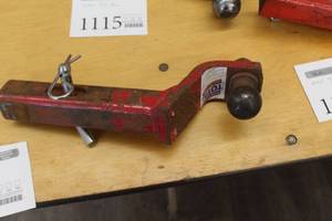 lot 1116 image: Hitch Mount with 2 Ball