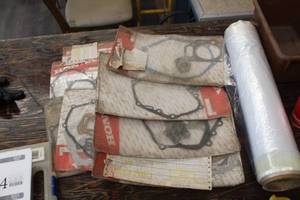 lot 1128 image: Lot of (8) Honda Engine Gasket Kits A & B